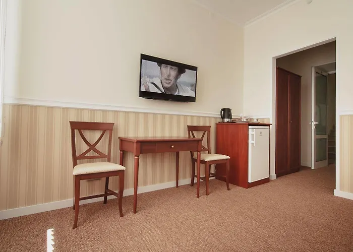 Consul консул Hotell Odessa