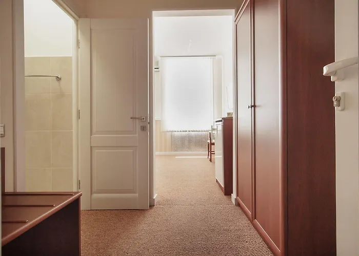 Hotell Consul консул 3*